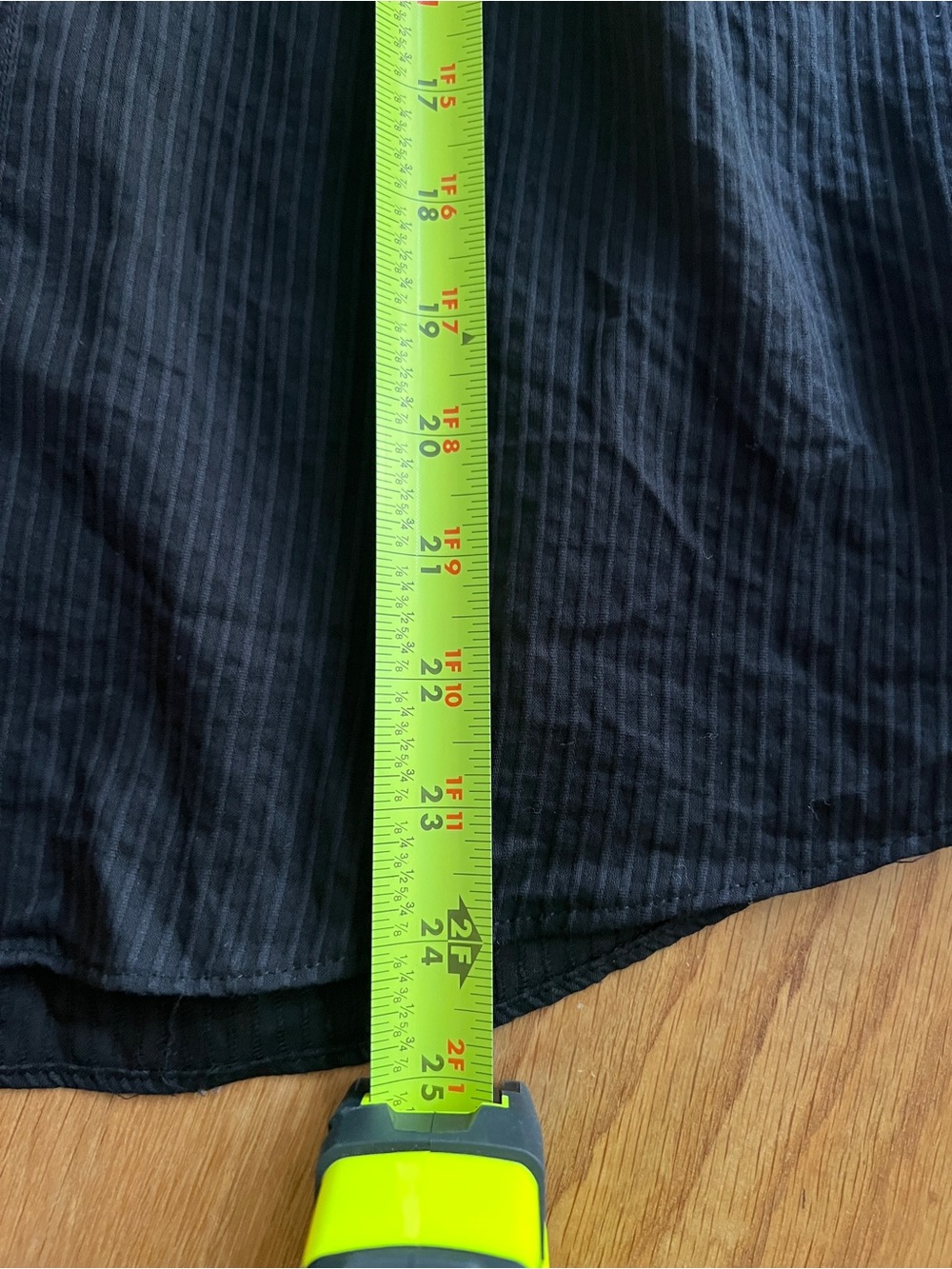 AYR Black V-Neck Cap Sleeve Top - Picture 7 of 10
